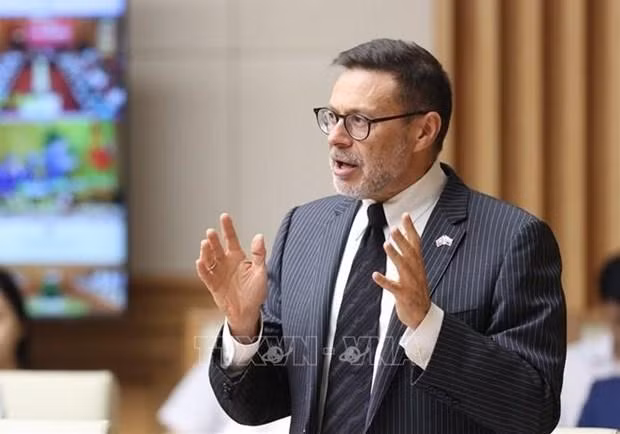 L'ambassadeur australien au Vietnam, Andrew John Lech Goledznowski. Photo : VNA
