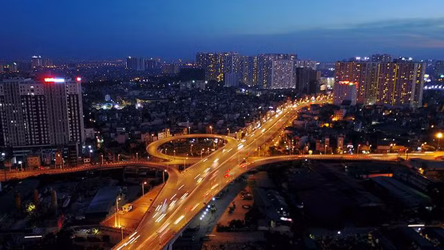 La beauté splendide de Hanoi nocturne ảnh 4