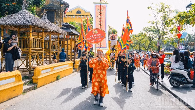 Le Têt Nguyên Tiêu, patrimoine culturel immatériel national, a lieu du 2 au 4 mars. 