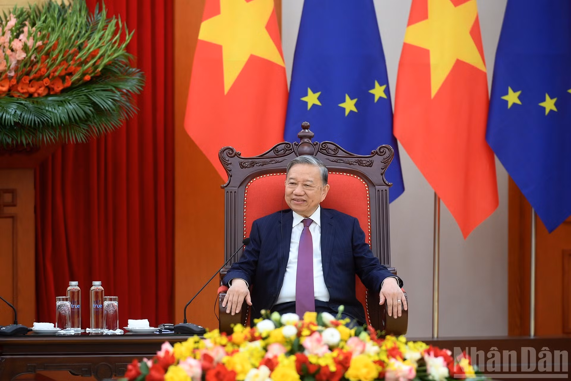Le secrétaire général To Lam prend la parole lors de la rencontre. Il a affirmé que le Vietnam attachait de l’importance au rôle de l’Union européenne et aux relations bilatérales.