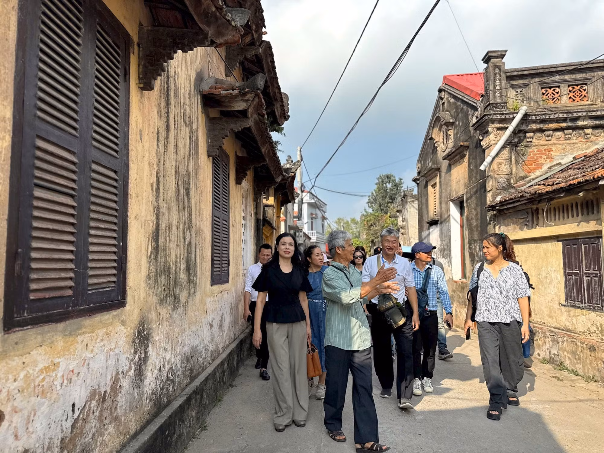 Le village ancien de Cuu appelé à devenir une destination touristique de la commune. Photo : Hoang Lan/Hanoimoi.