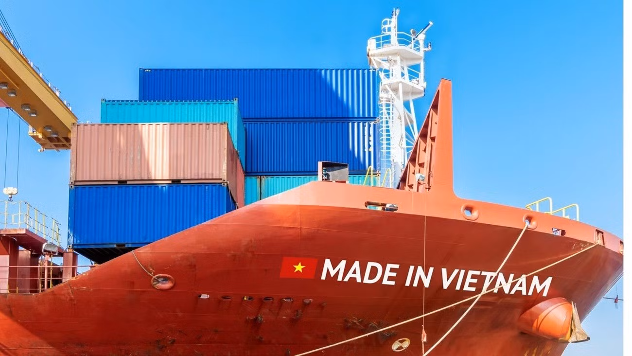 Le Vietnam s’est hissé à la 7e place mondiale en matière de capacité de construction navale. Photo : congthuong.