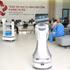 Le quartier de Thu Duc, à Hô Chi Minh-Ville, expérimente un robot destiné à accompagner les usagers dans leurs démarches de services publics en ligne. Photo : VNA