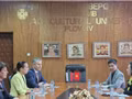 L’ambassadrice du Vietnam en Bulgarie, Nguyen Thi Minh Nguyet, a rencontré les dirigeants de l’Université agronomique de Plovdiv afin de renforcer la coopération bilatérale dans la formation, la recherche scientifique et le transfert de technologies agricoles. Photo : VNA. 