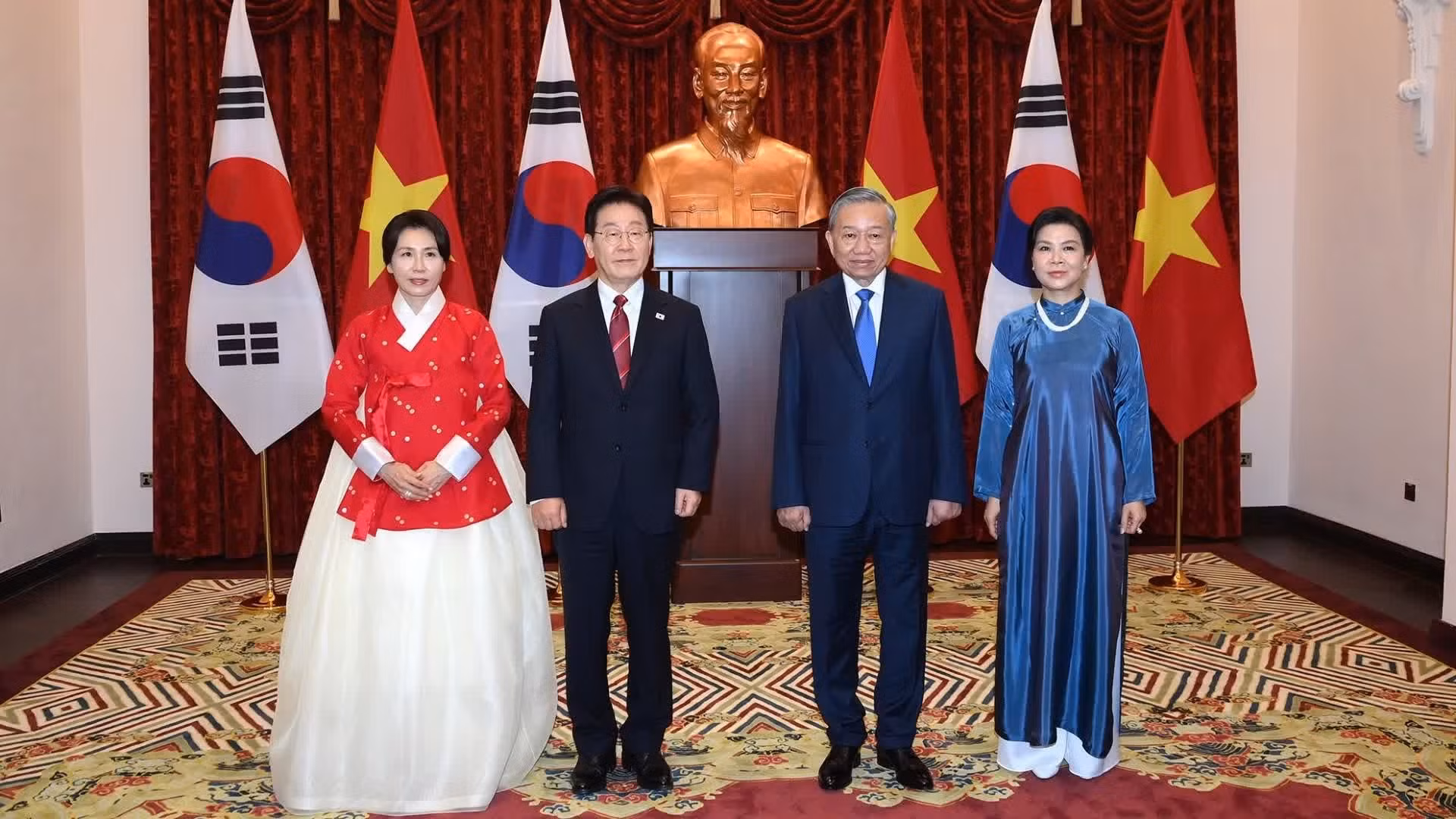 Le secrétaire général et président To Lam offre un banquet d’État en l’honneur du président sud-coréen Lee Jae Myung.