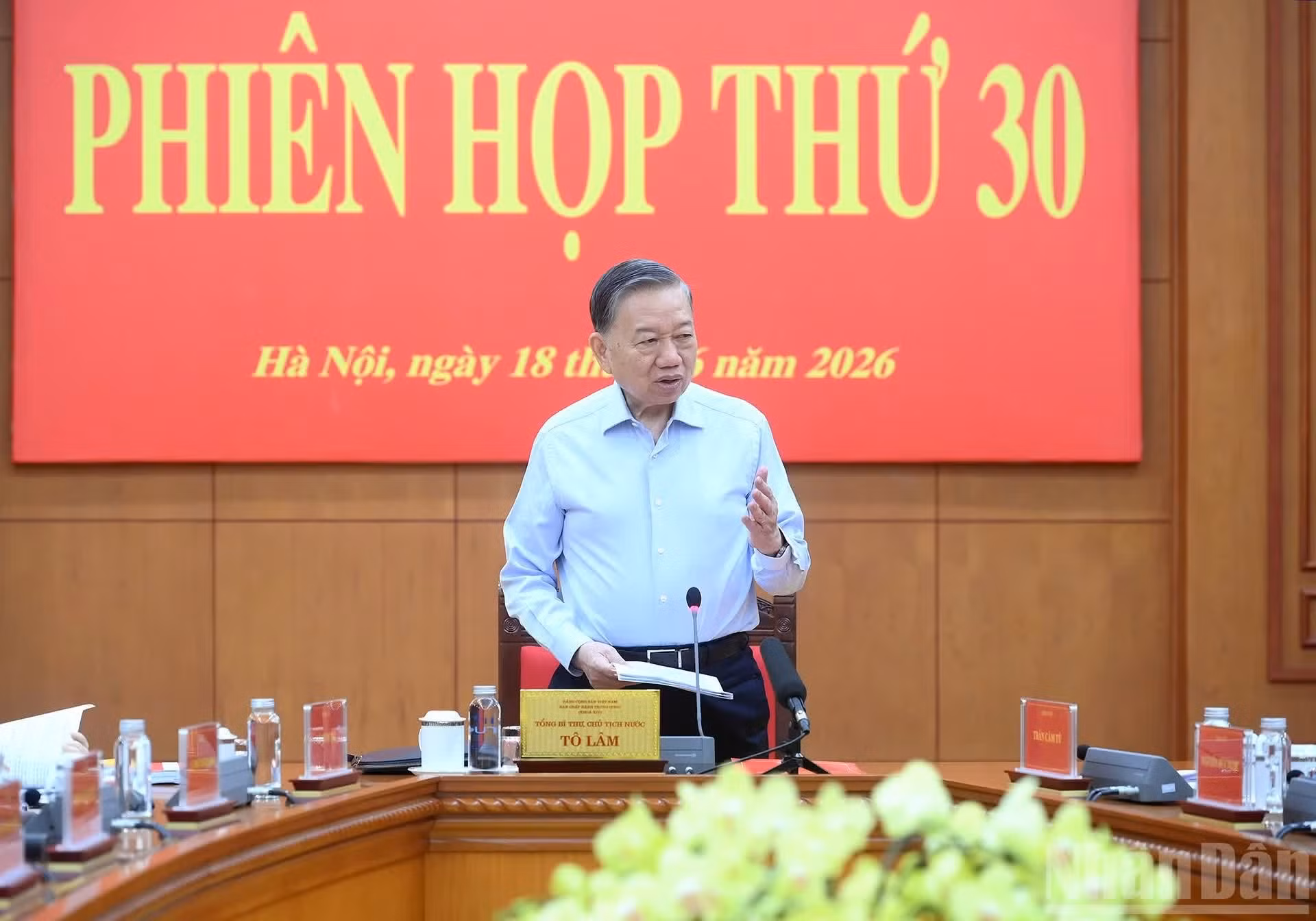 2-5700.jpg