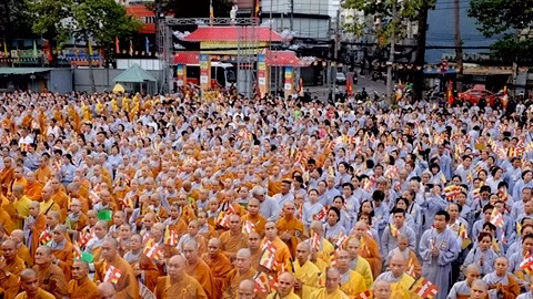 Cérémonie de commémoration de l'anniversaire de la naissance du Bouddha a été récemment célébrée en grande pompe à Hô Chi Minh-Ville. Photo: CVN.