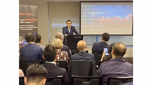 Le consul général Nguyên Dang Thang lors du séminaire à Sydney, le 27 mai. Photo : VNA