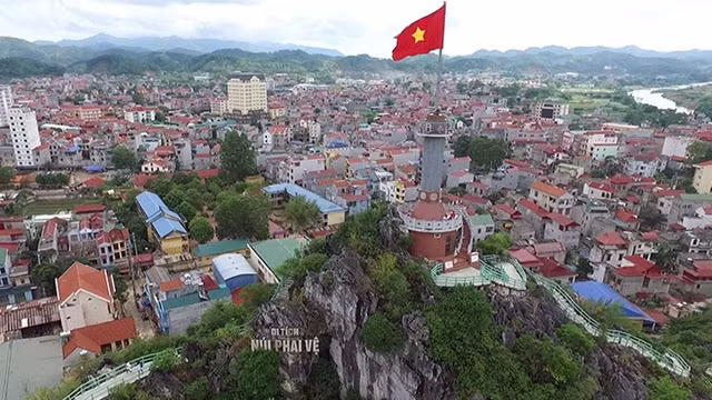 Un coin de la ville de Lang Son en haut. Photo : hanoimoi.com.vn.