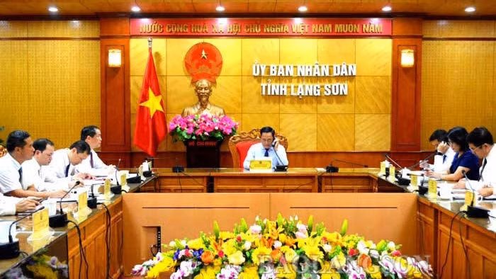 Photo : baolangson.