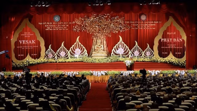 La grande fête du Vesak 2019 s'est ouverte dimanche à Hà Nam. Photo : NDEL.