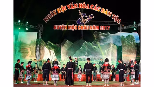 Fête culturelle des ethnies 2017 ouverte le 31 août à Môc Châu, dans la province septentrionale de Son La. Photo : CVN.