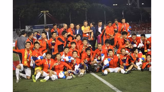 Les footballeurs vietnamiens des moins de 22 ans ont décroché leur médaille d'or lors des Jeux d’Asie du Sud-Est (SEA Games). Photo : VNA