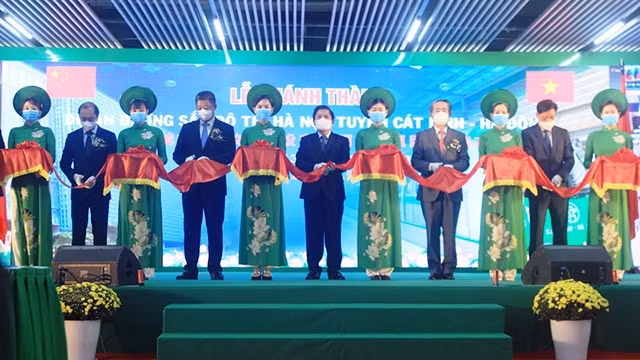 Cérémonie d’inauguration de la ligne de métro Cat Linh - Hà Dông. Photo : VNA.