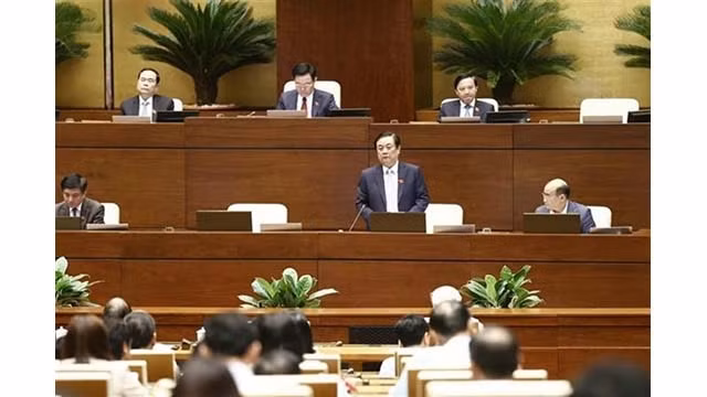 Le ministre de l’Agriculture et du Développement rural, Lê Minh Hoan, lors de la séance d’interpellation mardi après-midi. Photo : VNA.