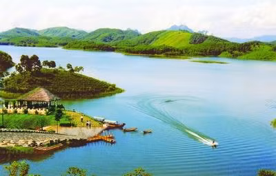 Le lac de Thac Bà.