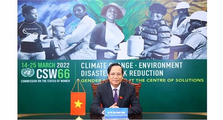 Le ministre vietnamien du Travail, des Invalides et des Affaires sociales, Dao Ngoc Dung. Photo : thoidai.com.vn