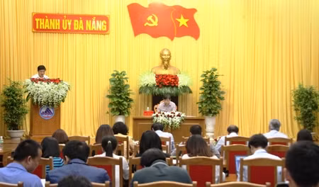 Vue générale de la 11e session de la 21e législature du Comité municipal du Parti communiste du Vietnam pour Dà Nang. Photo : VGP.