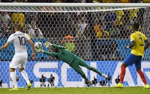 La France s'est qualifiée pour les huitièmes de finale du Mondial-2014 en faisant match nul (0-0) avec l'Équateur, le 25 juin au stade Maracana de Rio de Janeiro. Photo: CVN.