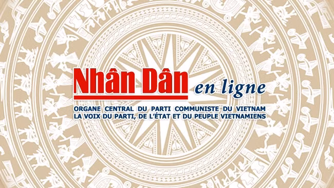 Lancement de deux programmes de marionnettes sur eau à l’occasion de la Fête de Noël