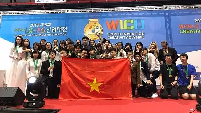 La délégation vietnamienne aux Olympiades internationales de l'invention WICO 2019. Photo : NDEL. 