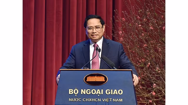 Le Premier ministre Pham Minh Chinh prend la parole à la conférence. Photo : Trân Hai/NDEL