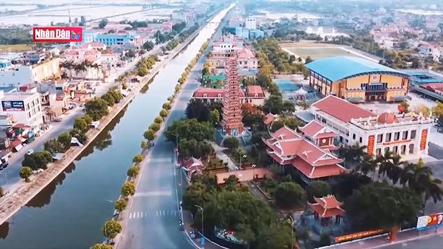 Visite dans le district de Hai Hau à Nam Dinh