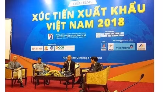 Le Forum de promotion des exportations du Vietnam 2018, le 24 avril, à Hanoi. Photo: VOV. 