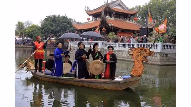 Le chant « quan ho » lors de la fête de Lim 2017. Photo: VNA