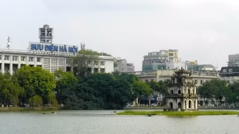 Le lac de Hoàn Kiêm. Photo: Minh Duy/NDEL.