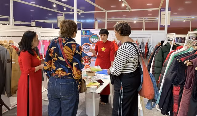 Le pavillon vietnamien au Salon Première Vision en France. Photo : VNA.