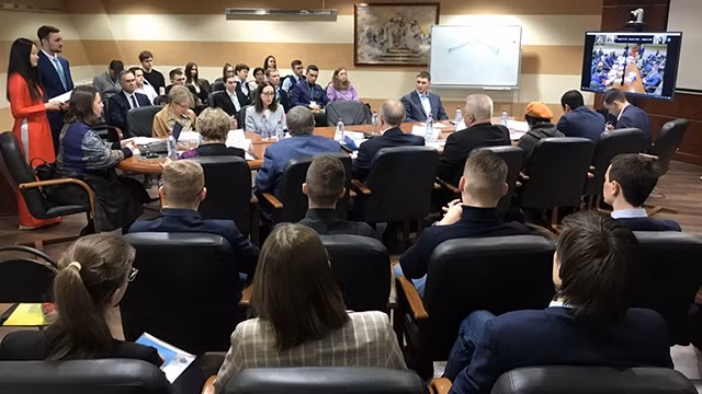 Vue générale du premier concours d’interprétation en langue vietnamienne organisé le 19 mars en Russie. Photo : VOV.