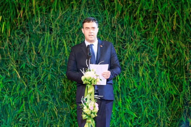 Ambassadeur d’Israël au Vietnam, Nadav Eshcar.