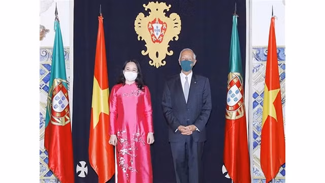 La Vice-Présidente vietnamienne, Vo Thi Anh Xuân, et le Président portugais, Marcelo Rebelo De SousaPhoto : VNA.