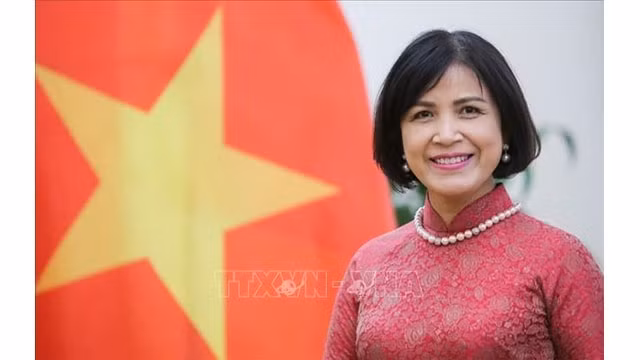 L’ambassadrice Lê Thi Tuyêt Mai, cheffe de la Délégation du Vietnam à Genève.
