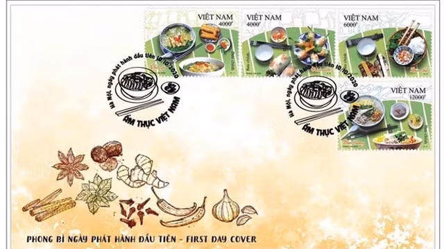 Une collection de timbres-poste spéciale ayant pour thème « Gastronomie vietnamienne ». Photo: hanoimoi.com.vn