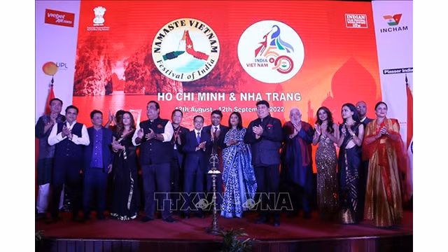  Cérémonie d’ouverture du Festival « Bonjour Vietnam - Namaste Vietnam 2022 ». Photo : VNA.