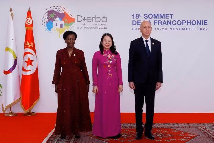 La Vice-Présidente vietnamienne (au centre) et la Secréaire de l'OIF, Louise Mushikiwabo (1ère, à gauche). Photo : Ministère vietnamien des Affaires estrangères.