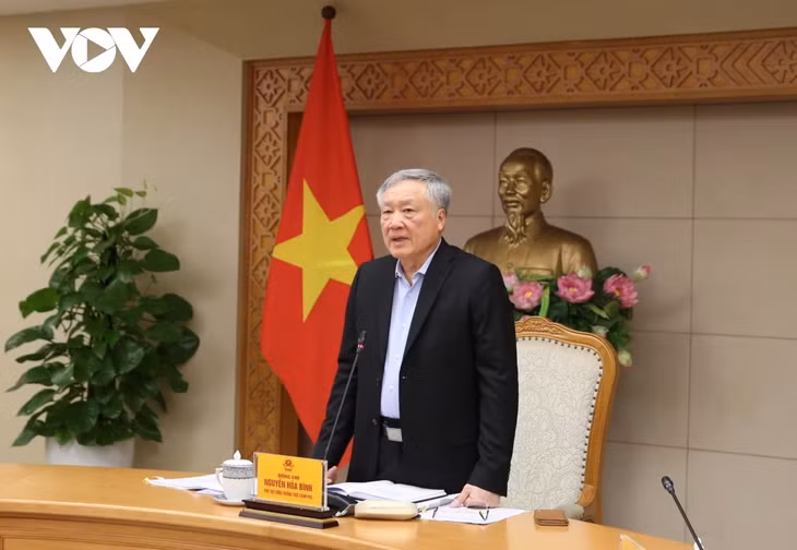 Le vice-Premier ministre permanent Nguyen Hoa Binh. Photo : Nguyên Hang/VOV1.