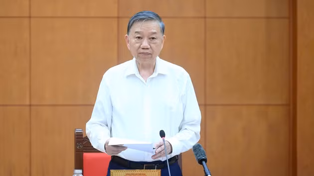 Le secrétaire général du Parti et président To Lam prend la parole. Photo : Nhân Dân.